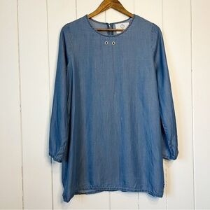 Point Zero Blue Tencel Tunic Top. Size Medium.